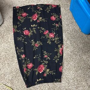 AGB Black Floral Midi Skirt